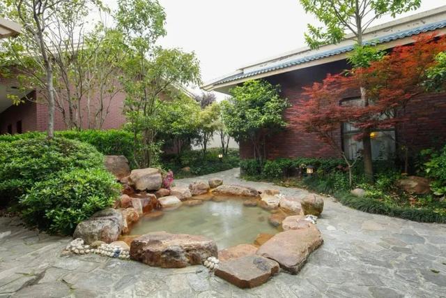 又双叒叕要降温了！开启今冬“第一泡”！