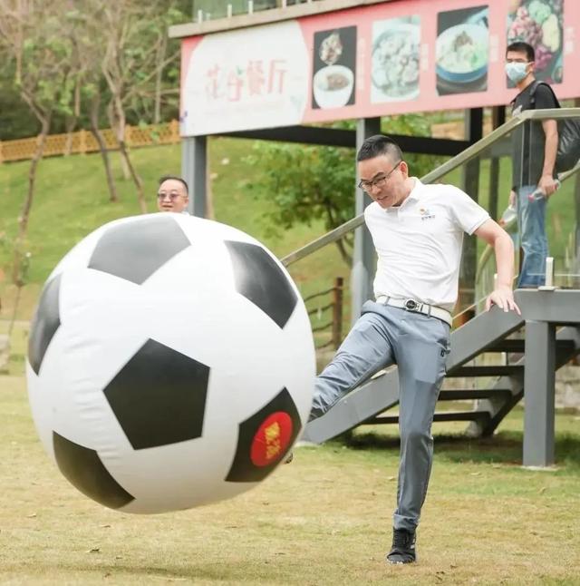 �������� �Ž����������������ſ�չ���⻧��ʵ���