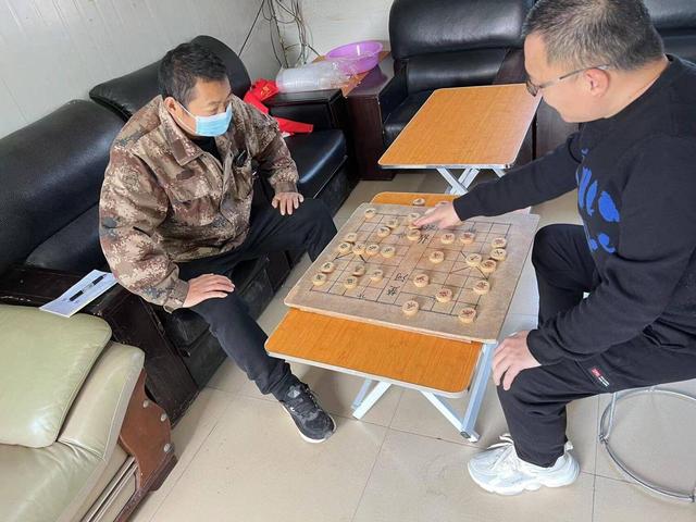 ��ΪȺ�ڰ�ʵ�¡��������� | ֥������������ �ḻȺ������