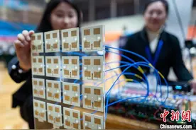 南京高校学子“脑洞大开”“玩转”科技比拼创意图片