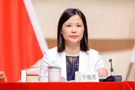 人事｜原湖南广播电视台党委副书记贺砾辉，升任湖南省演艺集团董事长图片