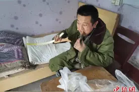 护林员扎根深山14载练就“火眼金睛”守护近1.5万亩苍翠群山图片