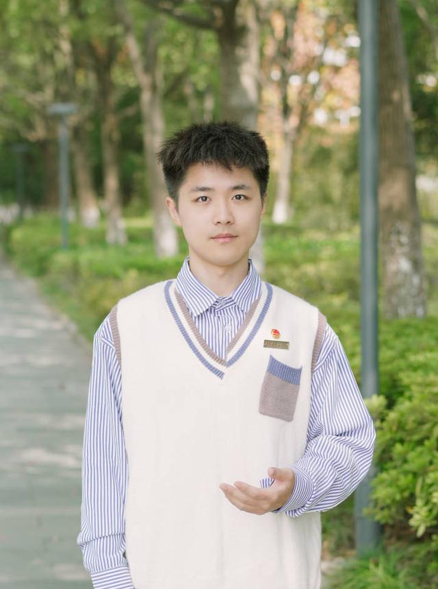 高考压线考上杭电如今保研清华 连父亲都要买他的专利