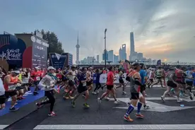 18000人开跑，上海马拉松回归！男女组冠军出炉→图片