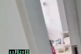 妈妈偷偷拍下这样一幕…男孩下网课后大跳放松舞图片