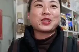 卖饼12年给弟弟买车买房，姐姐：家里好我才好图片