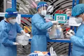 党员干部在“疫”线⑪｜李钢、柏琳琳：当好女儿的榜样图片