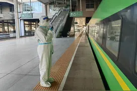 坐火车进出呼和浩特，必看！图片