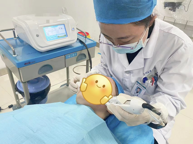 ��ҽҽ�������ȫ�ǣ�����ʱ�⣬һ������