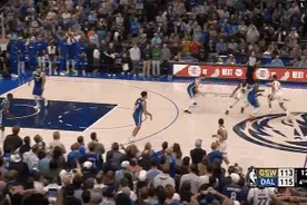 科尔谈库里走步：如果现在要吹这种走步 以后要一直这么干图片