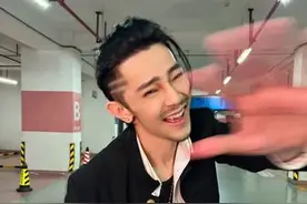 汪东城「骑吸尘器」诡异照连发！身高182变150…陆网傻眼图片