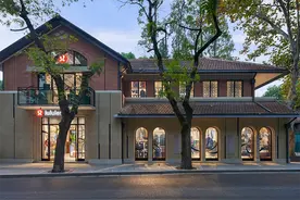 lululemon中国首个独栋沿街门店亮相上海，RIMOWA推出全新跨产品胶囊系列点亮冬日 | 是日美好事物图片