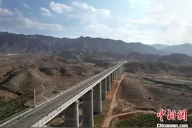 银兰高铁全线通车进入倒计时图片