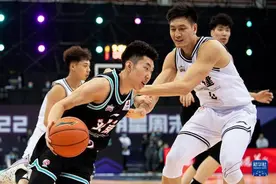 CBA全明星周末｜星锐一年级险胜二年级 廖三宁当选最有价值球员图片