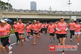 开跑！南宁民间自发马拉松赛准时相约图片
