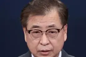 韩“西海事件”追责持续发酵：前国家情报院院长徐薰被检方拘留图片