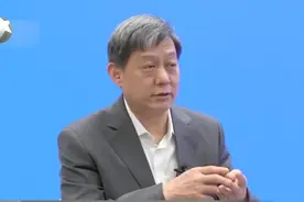 专家解答感染新冠病毒后出现症状及治疗方法