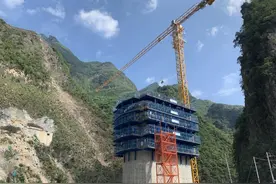 中国高铁大桥“最高墩”封顶，宜兴铁路建设取得新进展图片