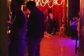 会走路就会跳舞！年轻人在摇摆舞中获得简单的快乐图片