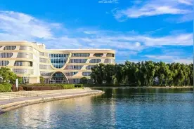 名校直通车：走进上海对外经贸大学图片