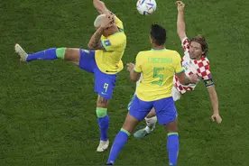 不愧“加时赛之王”！克罗地亚5-3点球大战淘汰巴西！足球名宿：“巴西队这样张扬，挨揍是早晚的事情！”图片