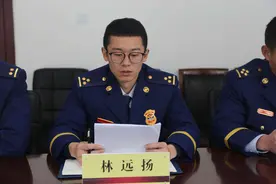 “视频里的英雄父亲”走了图片