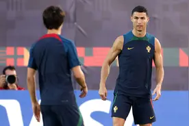 第19比赛日：C罗继续替补？“三狮”大战姆巴佩图片