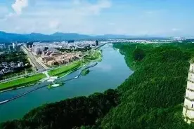 「新安夜空」第129期｜叶荣荣：古城山水绿图片