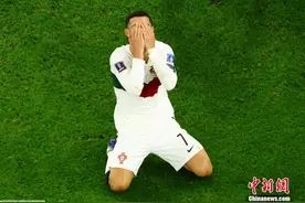 C罗哭了，我的青春也随之落泪图片