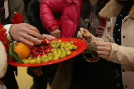 “橄榄十问”之五：在潮汕，为何请客人吃橄榄叫做“食槟榔”？图片