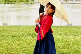 西安市曲江第十六小学优秀学生风采展示图片