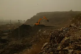 美媒：印度陆地垃圾填埋场排放甲烷气体居全球第一图片