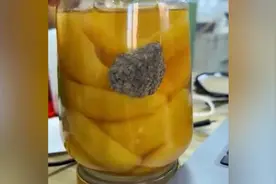 黄桃罐头里有石头？厂家：是麦饭石有一定功效，已申请专利视频封面