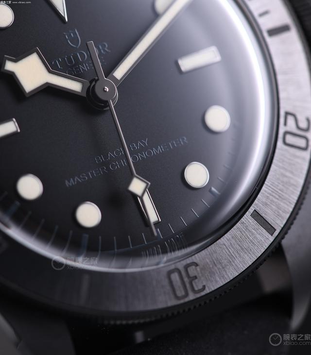 ����2��3�򼶱𣬵۶桰���롱����ʿ10����