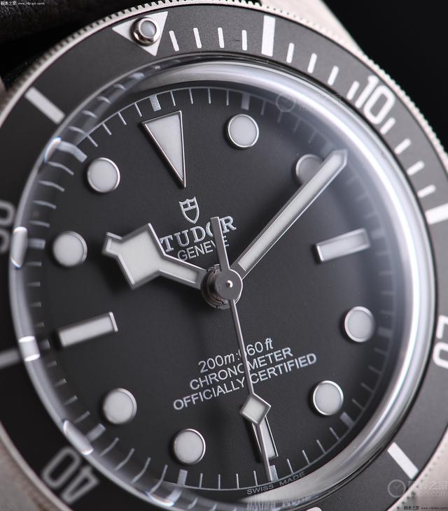 ����2��3�򼶱𣬵۶桰���롱����ʿ10����