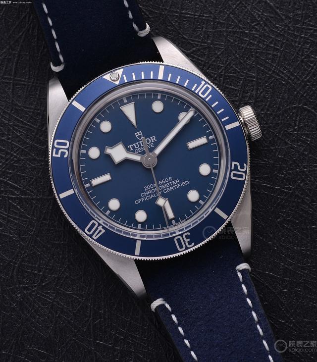 ����2��3�򼶱𣬵۶桰���롱����ʿ10����