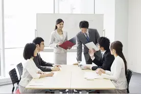 “00后整顿职场”报告：四成选择无视职场PUA，超五成表示绝不背锅图片