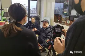 关注｜抗战老兵夫妇28年坚持拍摄悼念南京大屠杀遇难同胞照片图片