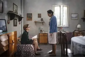 费兰特，承包了我最爱的女人们图片