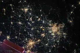 这有一份来自神舟十四号航天员乘组的摄影作品，请查收！图片