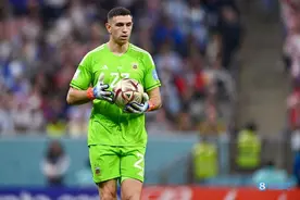 前教练：马丁内斯是世界上最好的门将，他对点球的处理是世界级的图片