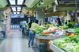 积极落实租金减免，中山公用市场助商户渡过难关图片