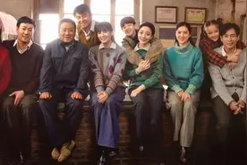 奔流年终特稿丨那些关于2022娱乐圈的“流量密码”→图片