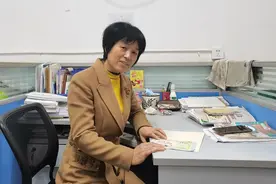 365个师德故事｜陈康白中学何建芝：学生眼里最具亲和力的老师图片