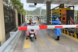 栏杆机小技改，解决“冲卡”老难题图片