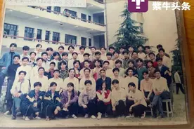 每年一万多元，他们资助大脑严重受损的高中同学17年了图片