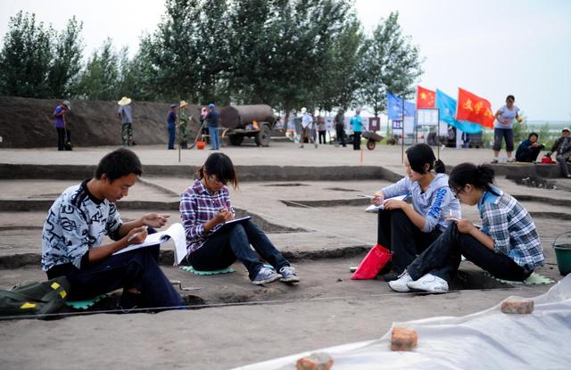 疯狂的骰子库破解版（这所高校缘何成为中国考古人才的培养重镇）