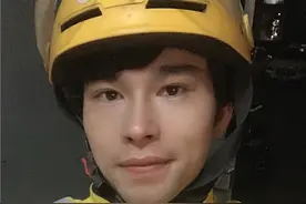 从静安到奉贤，这个跑腿小哥骑行60公里为老人送药图片