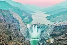 白鹤滩水电站全面投产发电 我国建成世界最大“清洁能源走廊”图片