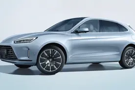 智选车模式扩容在即 华为与多家车企合作车型将采用AITO车标图片